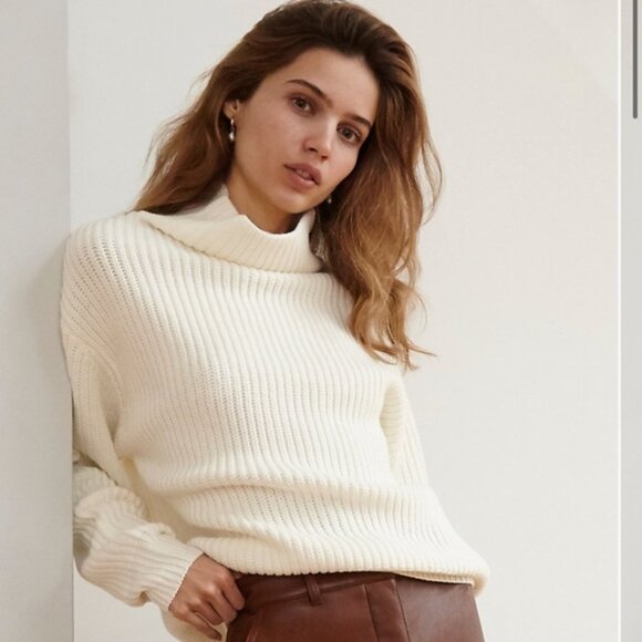 Aritzia Wilfred Montpellier Merino Wool Turtleneck Sweater White Birch Size XS - Picture 6 of 11